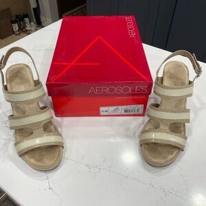Aerosoles sandal wedges size 8.5M